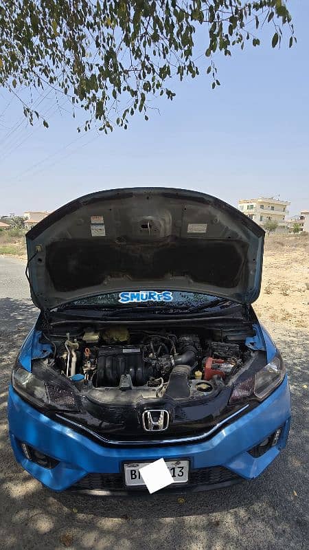 Honda Fit 2015 (Hybrid) 9