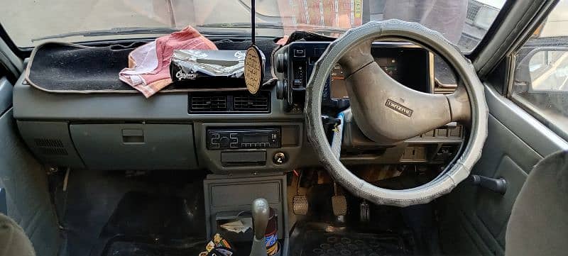 Suzuki Mehran VXR 2012 3
