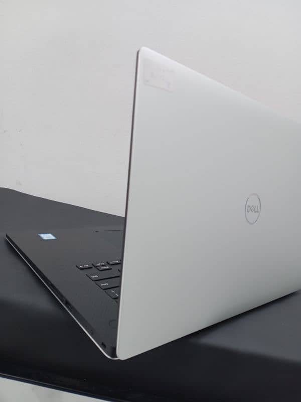 Dell Precision 5530 Core i7 8th Gen Hexa Core 2