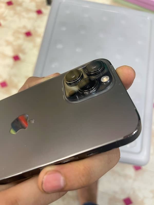 I phone 13 pro max With Box 8