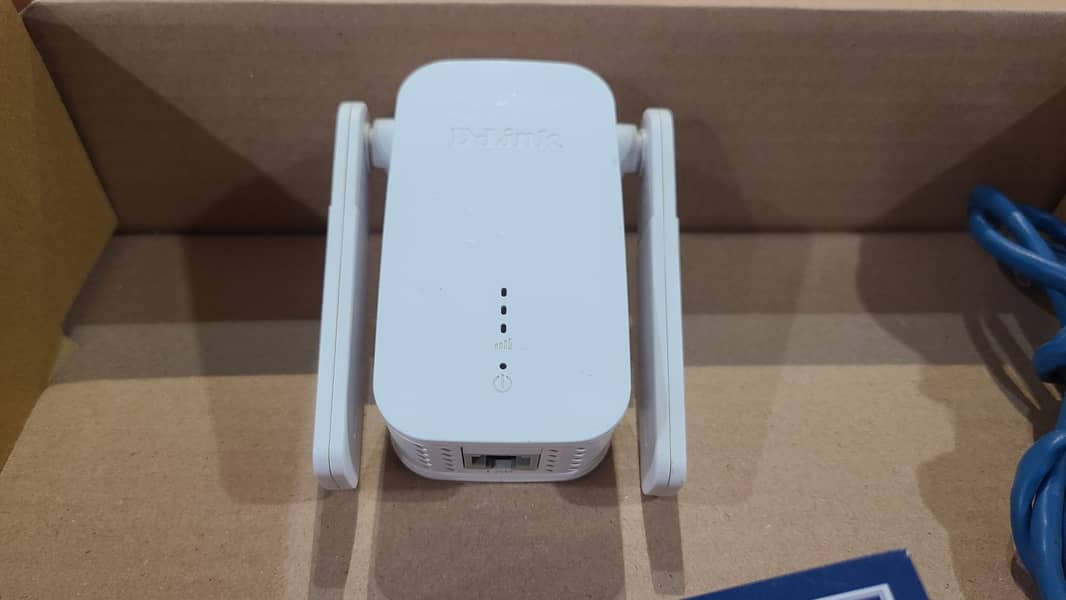 D-Link DAP-1530 AC750 Long range Wireless Access Point (Renewed) 11