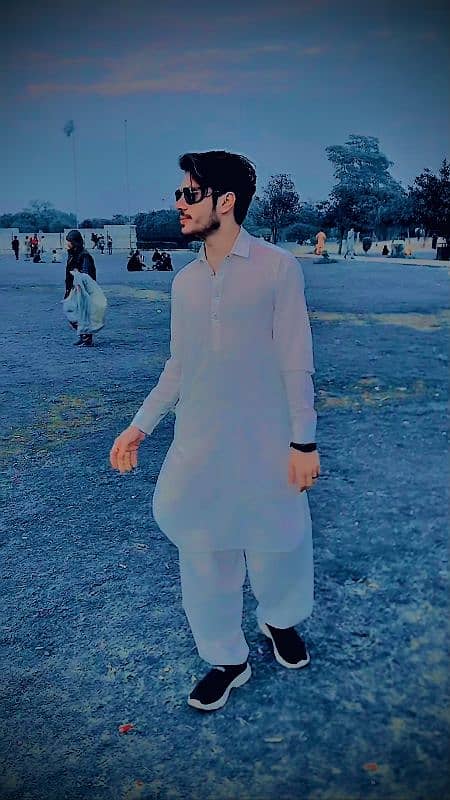 Assalamu Alaikum Main Ek driver hoon mujhe job ki jarurat hai 0