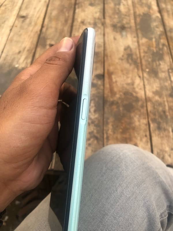 Oppo A52 4 rem 128 with box 10 by 09 Exchange kar sakte hu 3