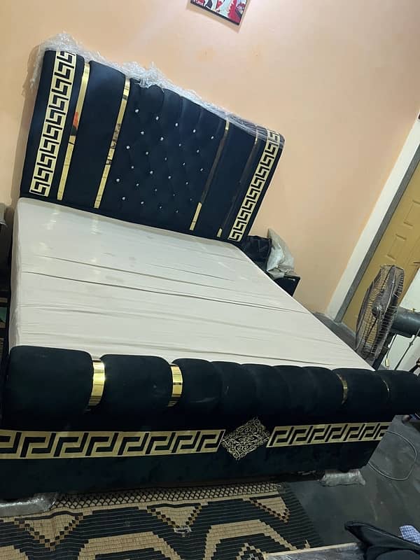 Hall Bed side tables and Dressing 6