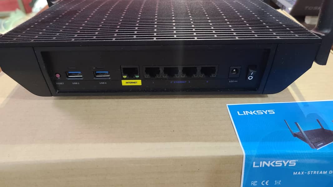 Linksys WiFi 6 Gaming Router EA9350 Dual-Band AX4500 (Renewed) 1