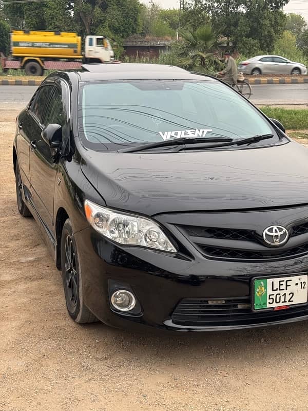 Toyota Altis Grande 2012 5
