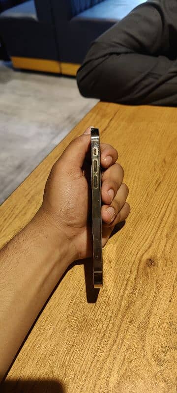Iphone 12pro Non pta 0-3-1-9_3707909 3