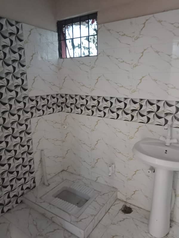 3 bed drawing and dinning flat available for sale in gulzar e hijri scheme 33 7