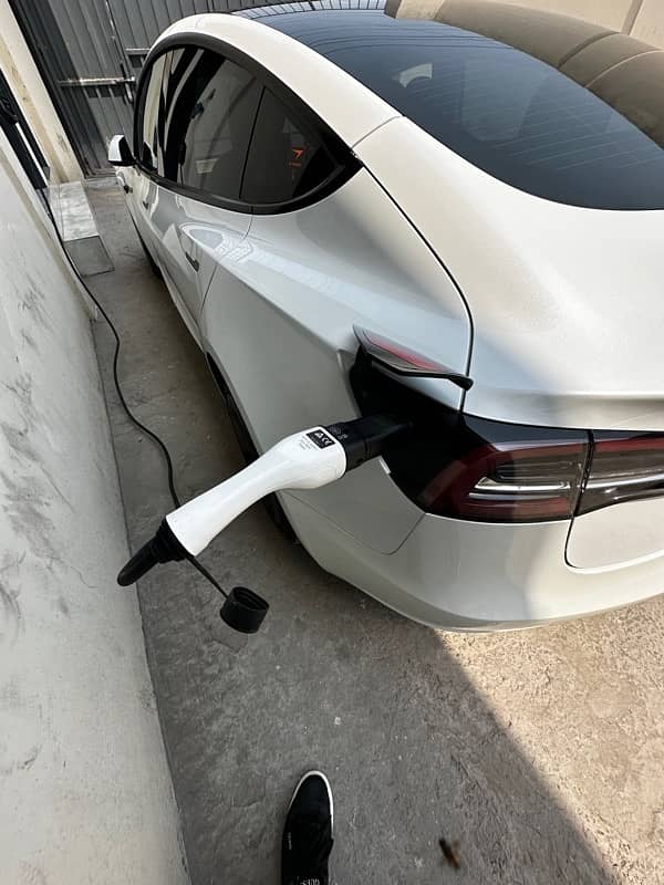 7kw Portable EV charger Super Fast 3