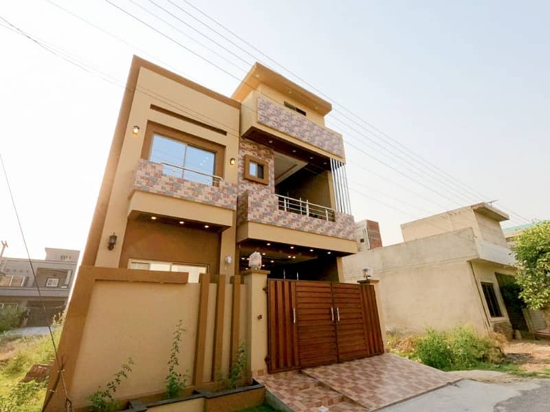 Spacious 5 Marla House Available For Sale In Jubilee Town - Block F 4