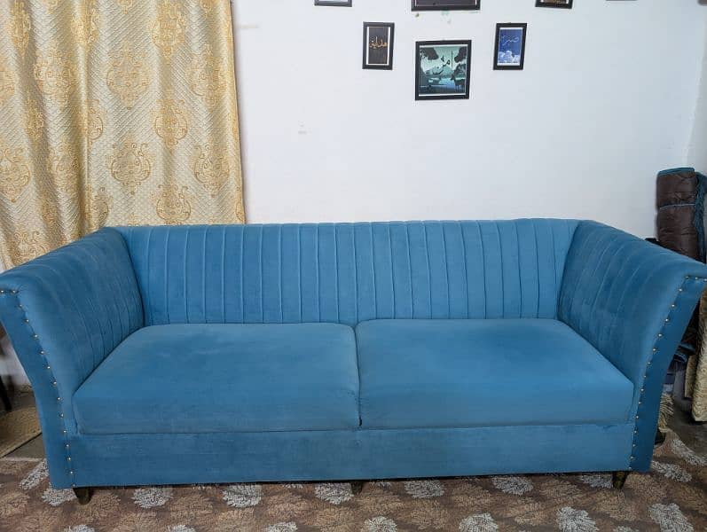 5 Seater Sofa Set (Like New) 2