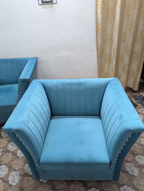 5 Seater Sofa Set (Like New) 6