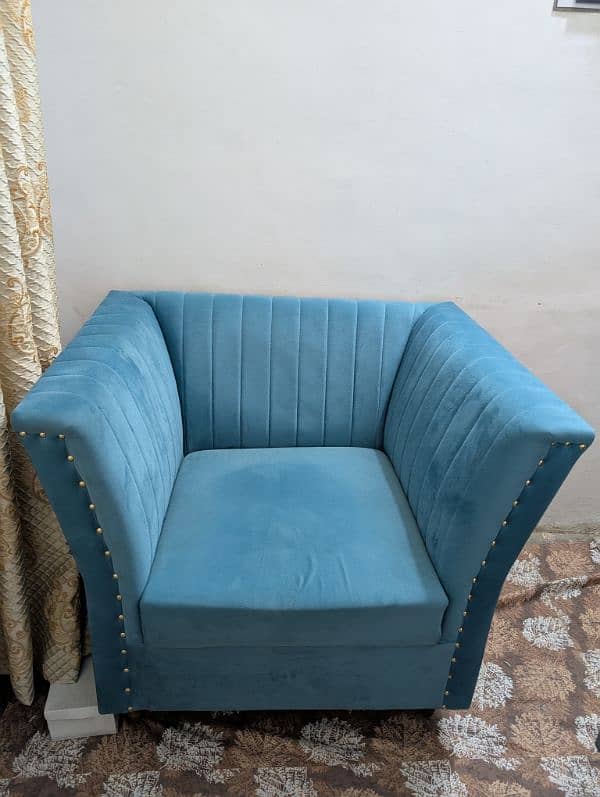 5 Seater Sofa Set (Like New) 7