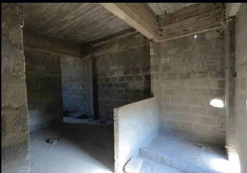 FLAT FOR SALE IN GHAFFAR HEIGHTS 2 8