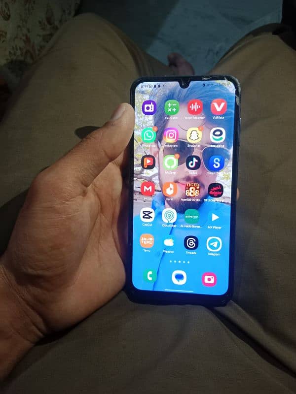 only 3. to 4 month used same like new.  condition 10/10 2