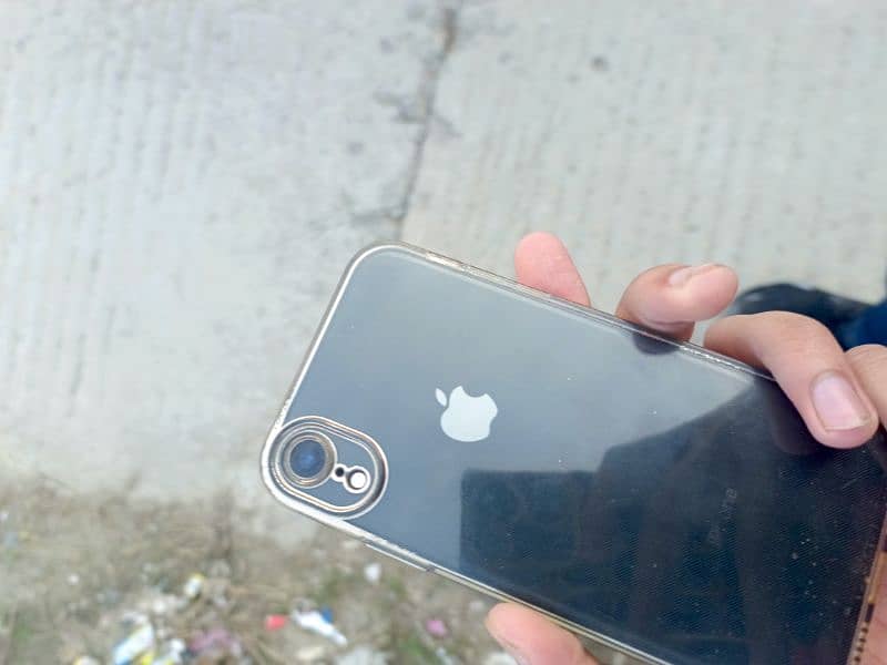 iphone xr urgent sale 1