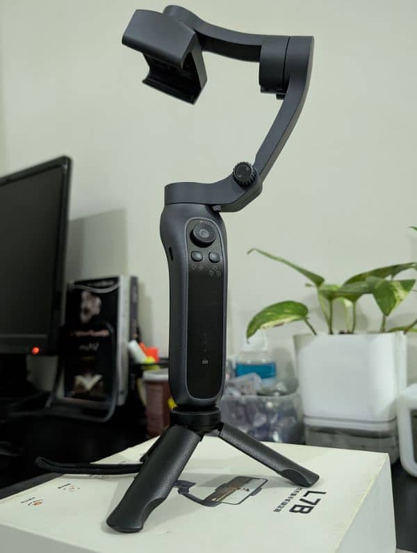 Gimbal for smartphone 6