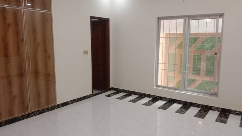 10 Marla Full New Type For Rent Tariq Garden Society Block E 3