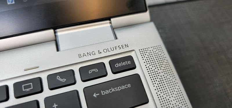 Hp Elitebook X360 1030 G3 i7 8th Generation Special Edition 7
