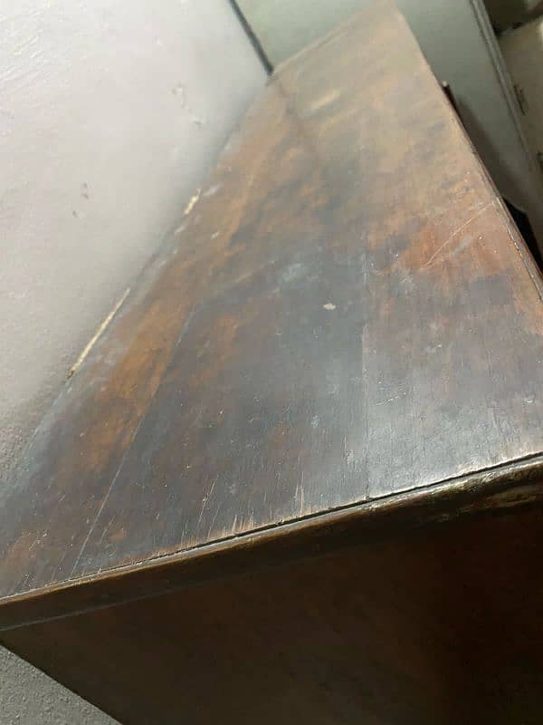 Only table ful size 3