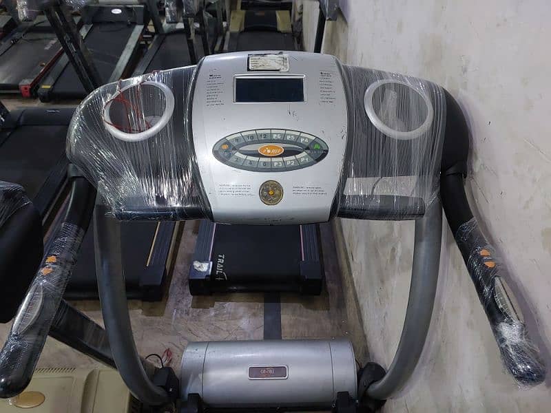 TREADMILL / RUNNING MACHINE / WALKING MACHINE / JOGGING MACHINE 14