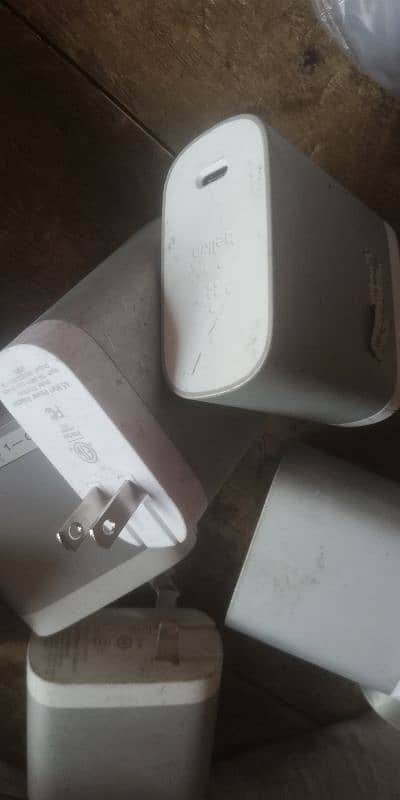 45Watt type c Belkin branded charger 3