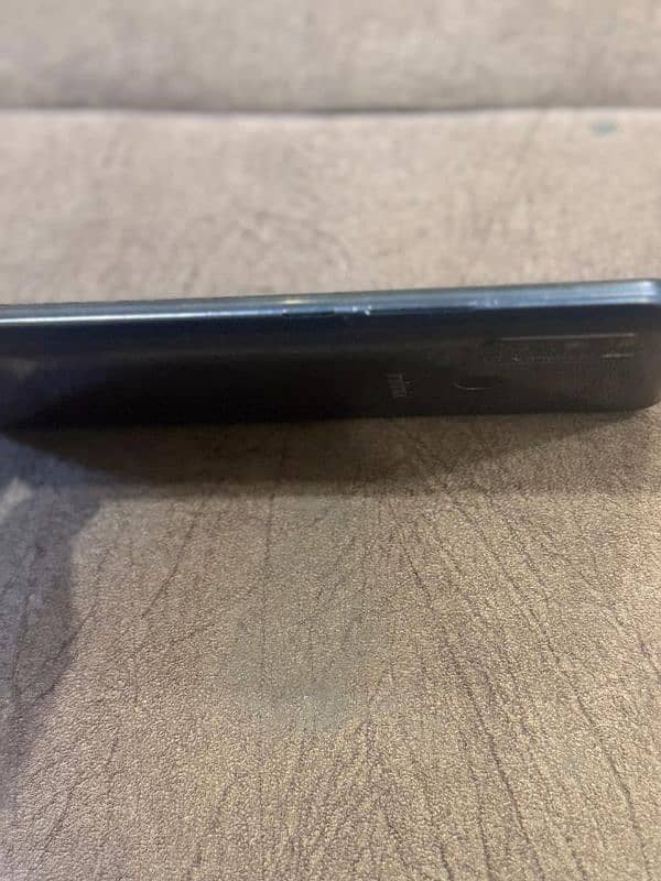Infinix hot 9 play with box 6