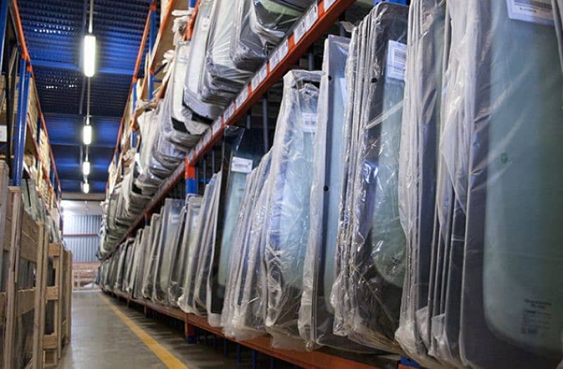 Mercedes/Hyundai/Honda/Toyota/Isuzu genuine windscreen/Door Glass 5