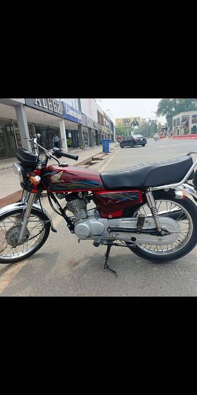 all ok first hand used. very good condition. 3