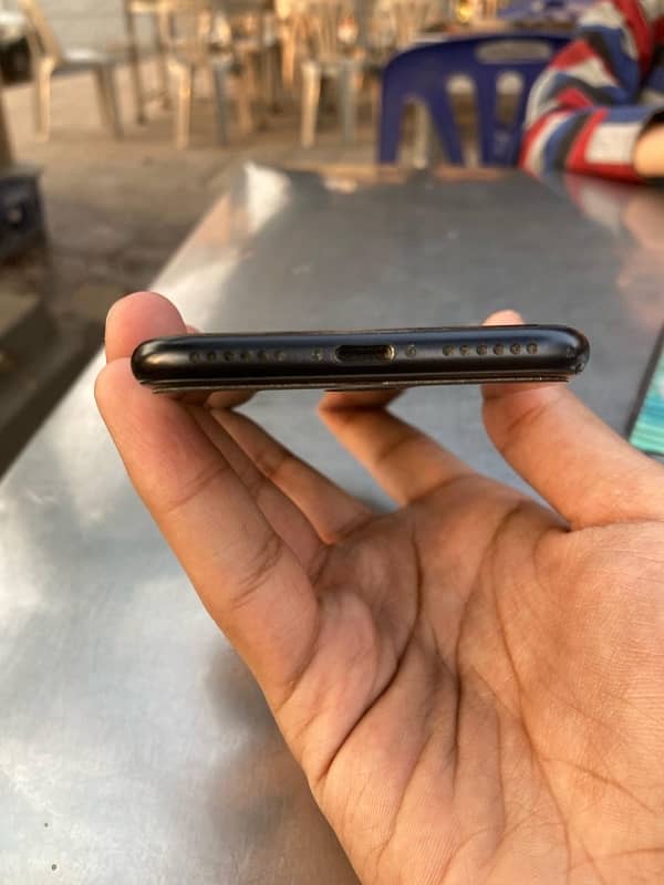 Iphone SE 2020 factory unlock non pta 4