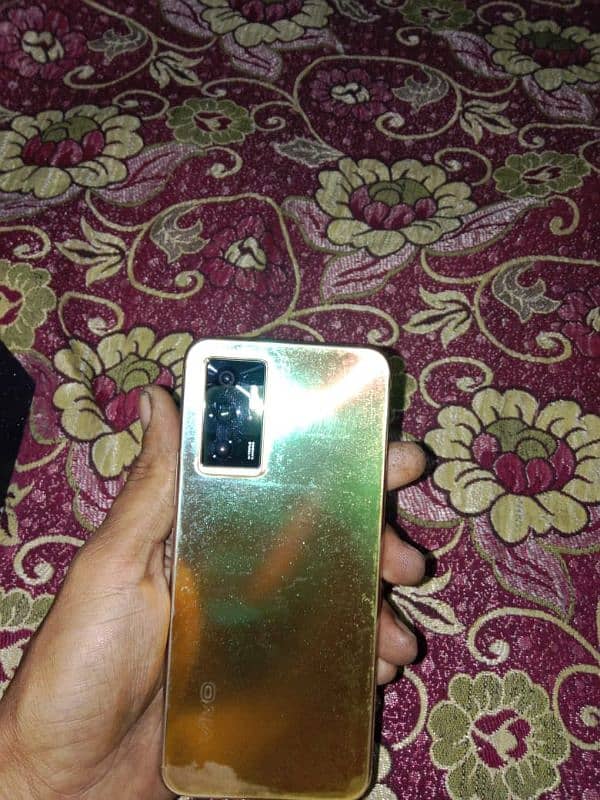 Vivo v23e with Daba charger. 7