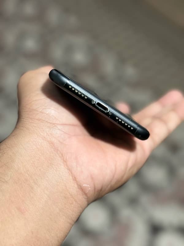 iphone xr storage 128 dual pta approved 2