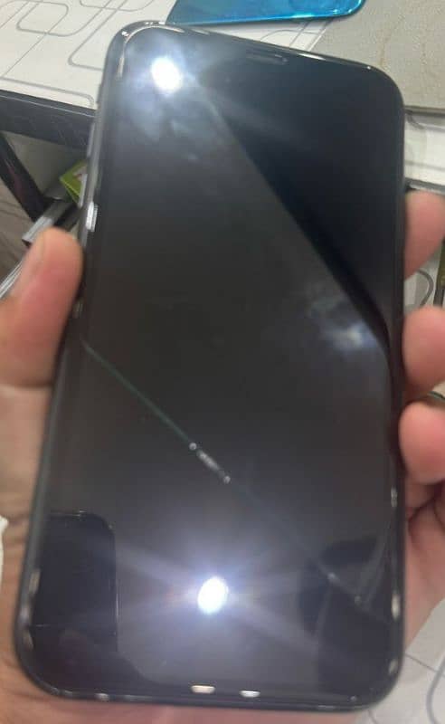 Iphone xr+ Internet Device 3