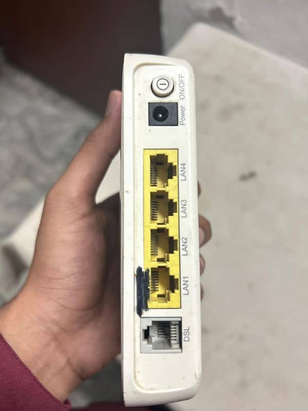 Ptcl router (Wifi) 2