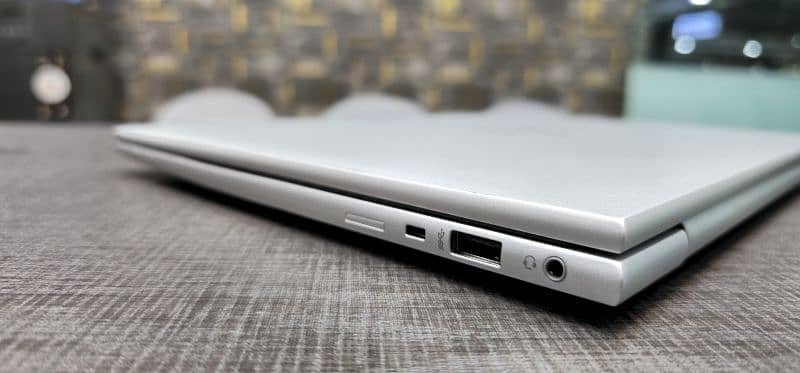 Hp Elitebook 840 G9 Core i5 12th Generation 6
