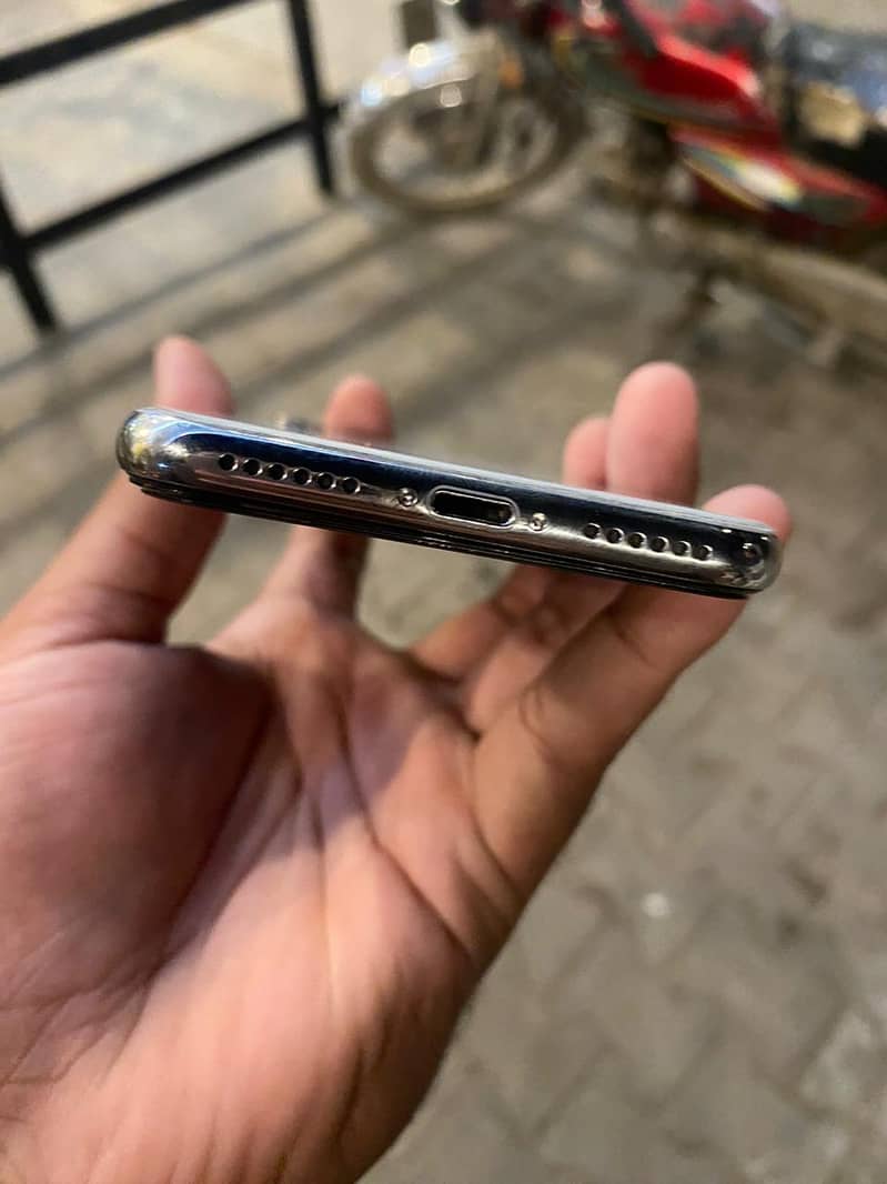 IPhone X pta approved 256gb 3