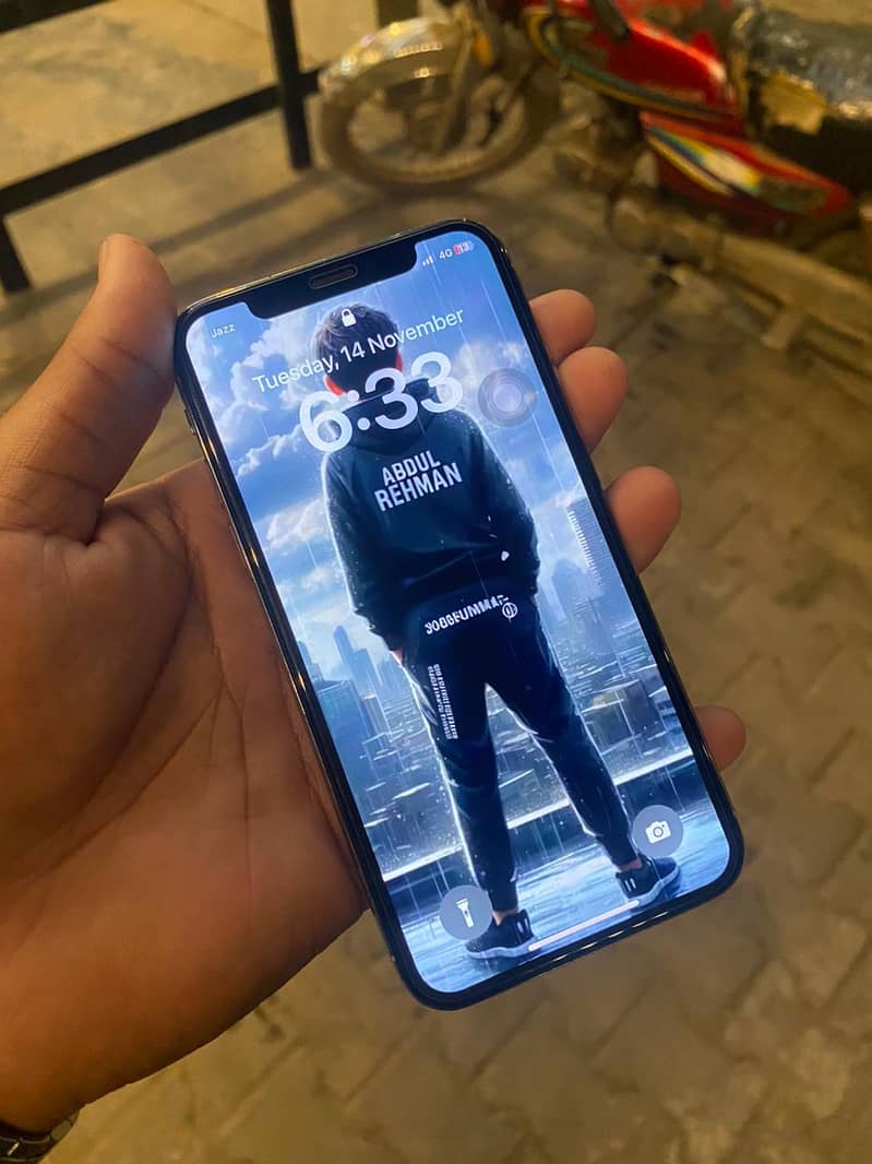 IPhone X pta approved 256gb 4