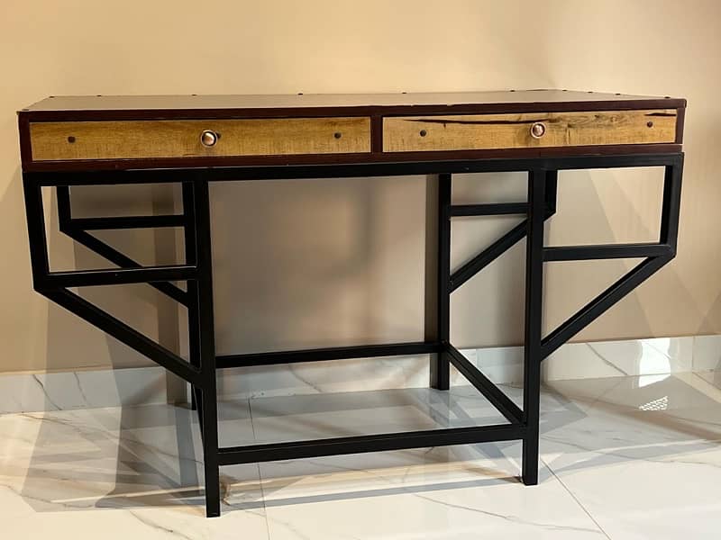 study table 0