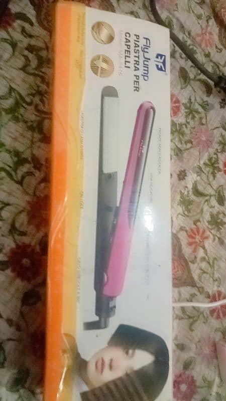 1 new hy 1 use hy bilkul achi halat me hyn 1