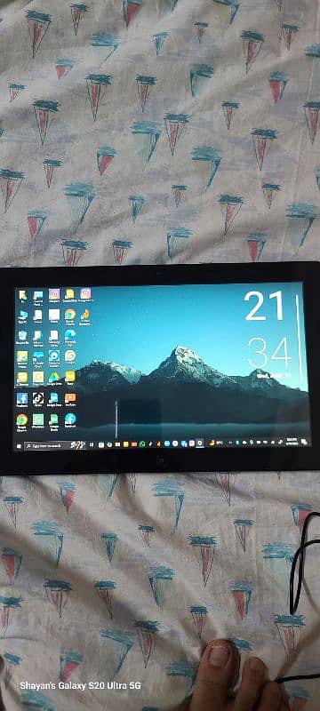 WINDOWS TABLET FOR SALE READ DESCRIPTION 1