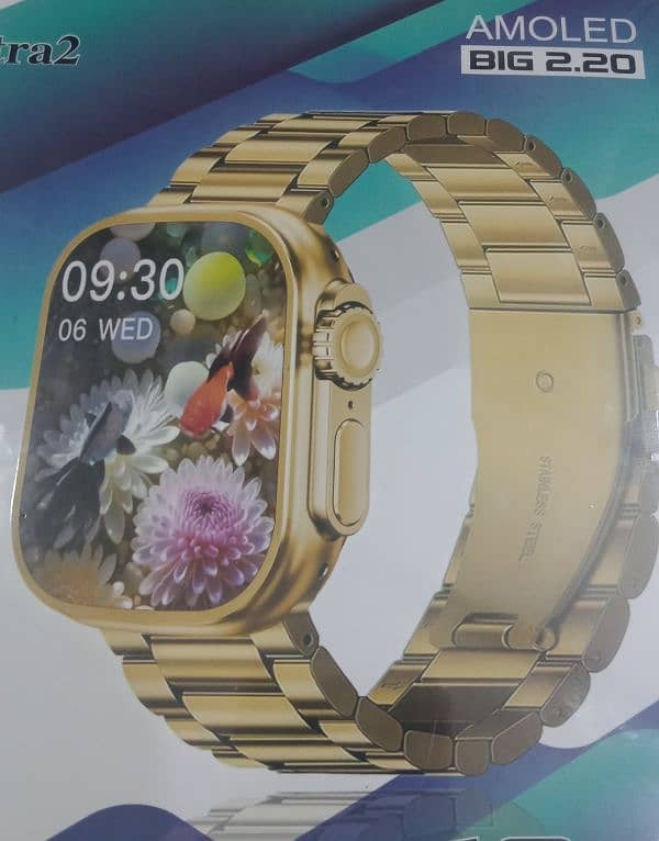 Crown H39 Smart Watch Gold Edition With 7 Straps Plus Earbuds 2