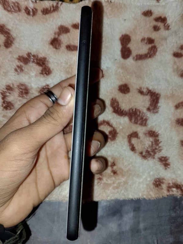 Google pixel 4 xl non pta 6 gb ram 64 gb ROM 10/10 condition 0