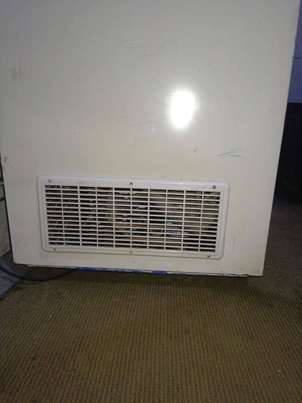 Waves Freezer only 2 months used 2