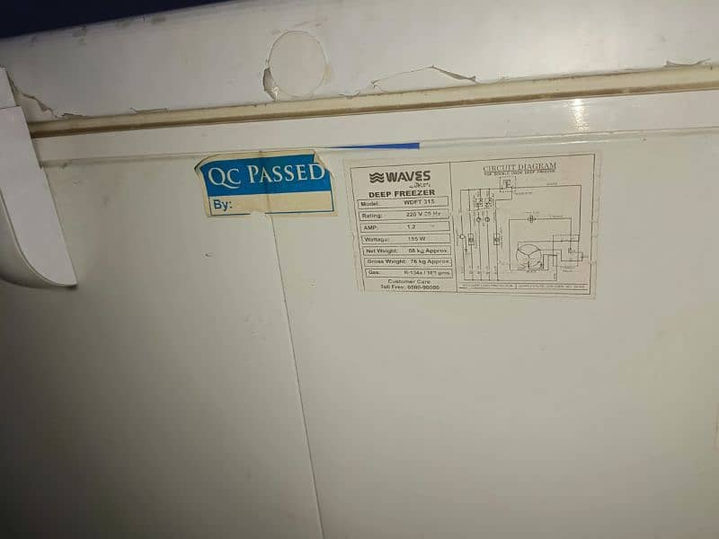 Waves Freezer only 2 months used 7
