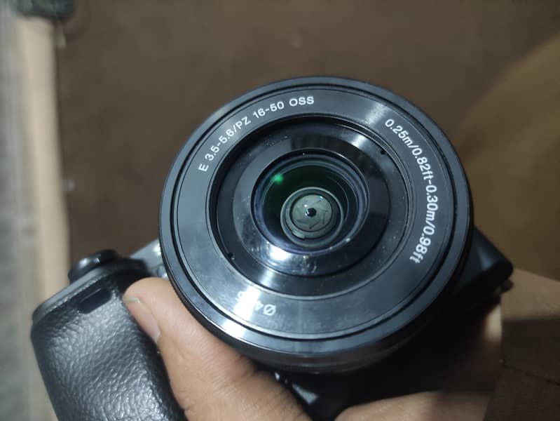 Sony Alpha a6400 Mirrorless Digital Camera with kit lense 1