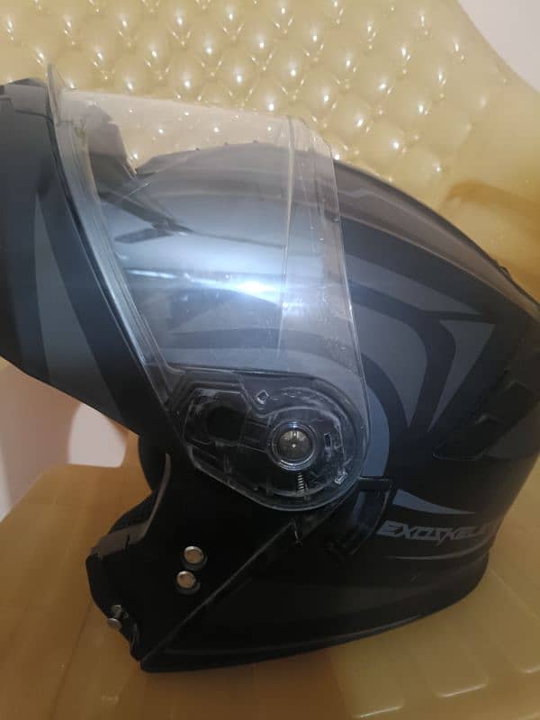 exoskeleton helmet 2