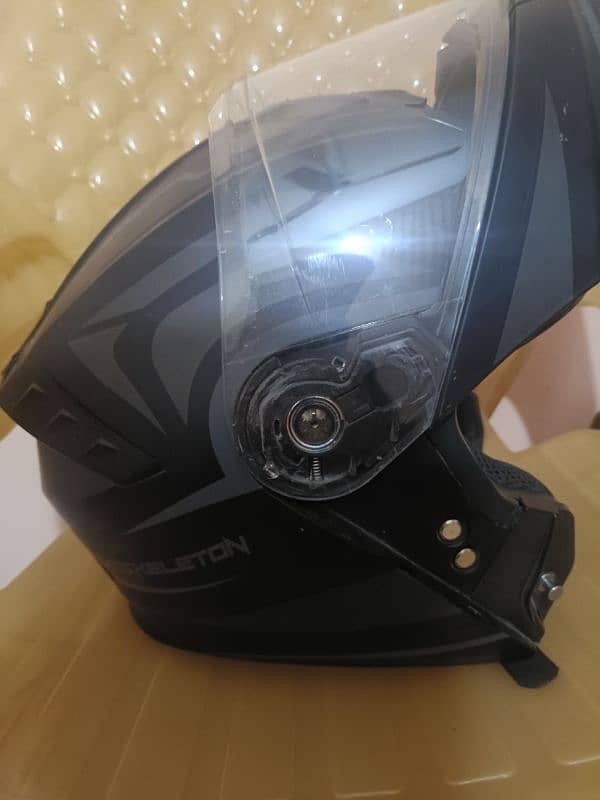 exoskeleton helmet 4