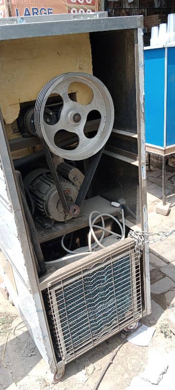 Icecream machine & freezar 1