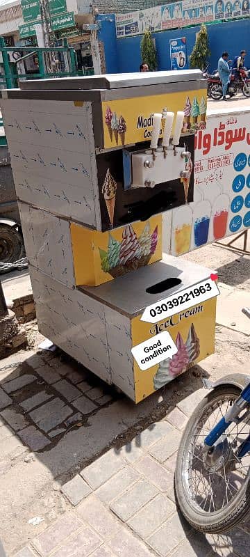 Icecream machine & freezar 2