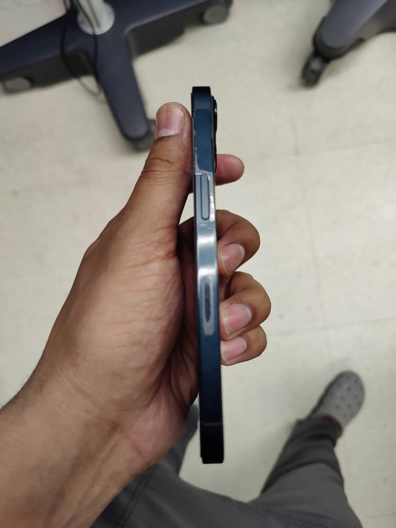 Iphone 13 PTA with box 1